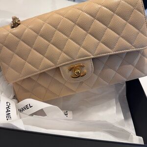Chanel classic bag with flap /ha/beige NEW